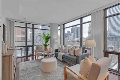 37 Grosvenor Street 607, Toronto C01, On M4y 3g5