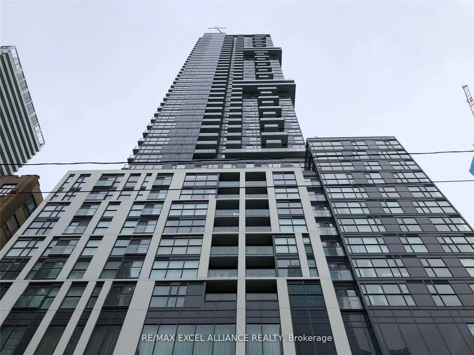 87 Peter Street 1308, Toronto C01, On M5v 0p1