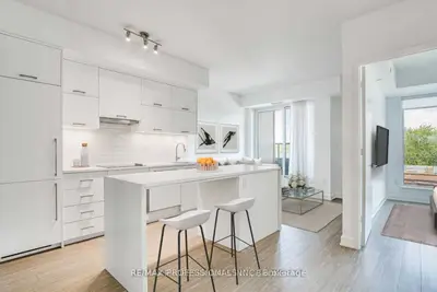 106 Dovercourt Road 411, Toronto C01, On M6j 0g4