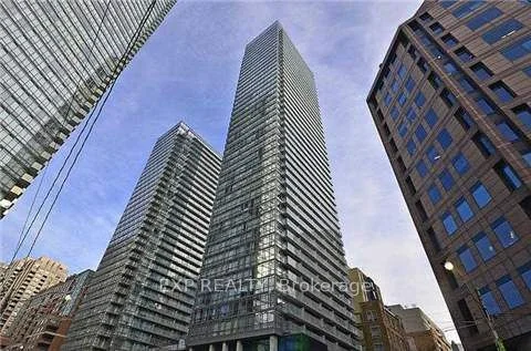 38 Grenville Street 901, Toronto C01, On M4y 1a5