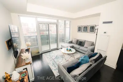 330 Richmond Street W 508, Toronto C01, On M5v 0m4