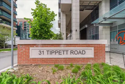Condo Apartment in Toronto