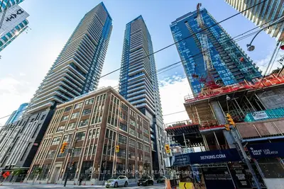 115 Blue Jays Way 309, Toronto C01, On M5v 0n4