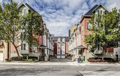 150 George Street 6, Toronto C08, On M5a 2m7