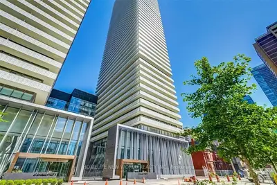 50 Charles Street E 2006, Toronto C08, On M4y 0c3