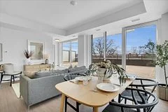 664 Spadina Avenue 402, Toronto C01, On M5s 2h7