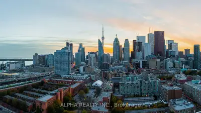 135 Lower Sherbourne Street 3030, Toronto C08, On M5a 0w8