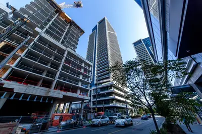 Condo Apartment in Toronto