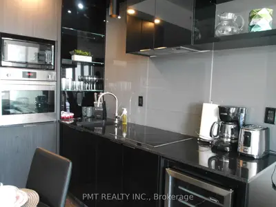 70 Temperance Street 4807, Toronto C01, On M5h 0b1