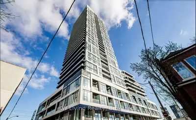 5 Defries Street 3709, Toronto C08, On M5a 0w7