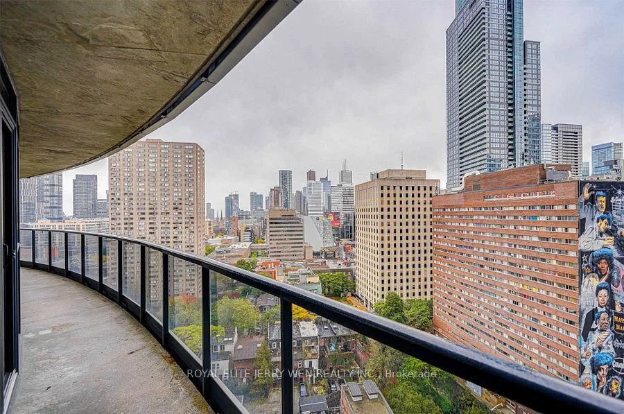 25 Carlton Street 1804, Toronto C08, ON M5B 1L4