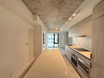 Condo Apartment in Toronto