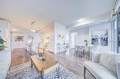 Condo Apartment in Toronto
