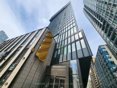 60 Shuter Street 901, Toronto C08, On M5b 1a8