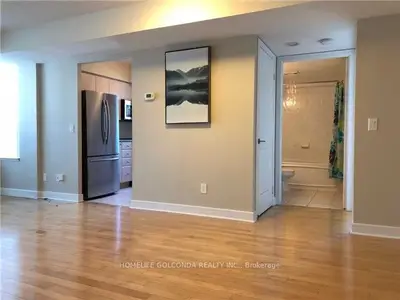 35 Bales Avenue 206, Toronto C14, On M2n 7l7
