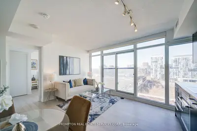 80 Queens Wharf Road 1205, Toronto C01, On M5v 0j3