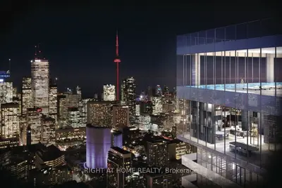 7 Grenville Street 4602, Toronto C01, On M4y 0e9