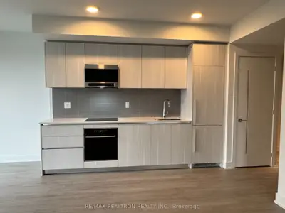 8 Cumberland Street 1508, Toronto C02, On M4w 0b6