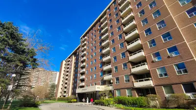 Condo Apartment in Toronto