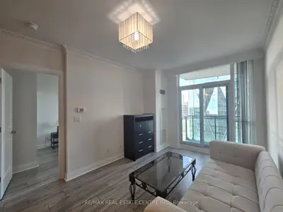 16 Harbour Street 4004, Toronto C01, On M5j 2l6