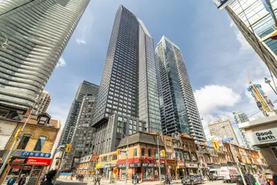 8 Wellesley Street W 1209, Toronto C01, On M4y 0j5