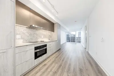 Condo Apartment in Toronto