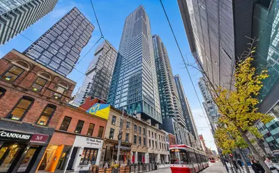 327 King Street W 3308, Toronto C01, On M5v 0w7