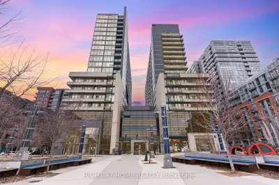 36 Lisgar Street 1106, Toronto C01, On M6j 0c7