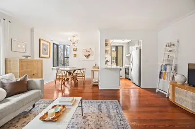 150 Farnham Avenue 216, Toronto C02, On M4v 1h5