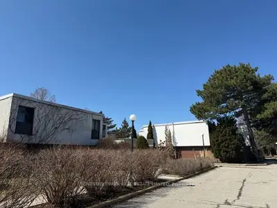 394 Woodsworth Road 48, Toronto C12, On M2l 2t9