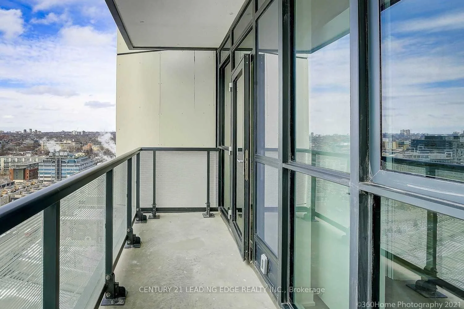 50 Ordnance Street 1703, Toronto C01, ON M6K 1A2