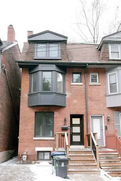 Duplex in Toronto