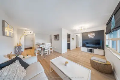 Condo Apartment in Toronto