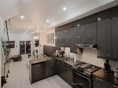 12 Joseph Salsberg Lane, Toronto C01, On M6j 3w8