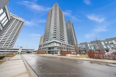 Condo Apartment in Toronto