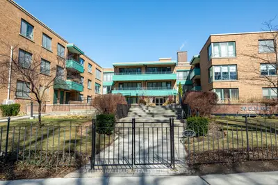 Co-Ownership Apartment in Toronto
