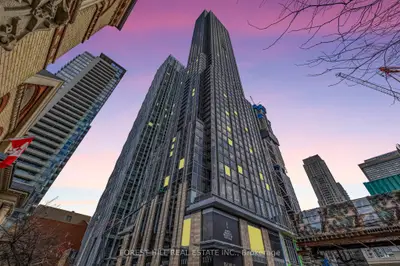 11 Yorkville Avenue 3302, Toronto C02, On M4w 0b7
