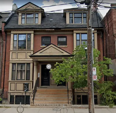 Fourplex in Toronto