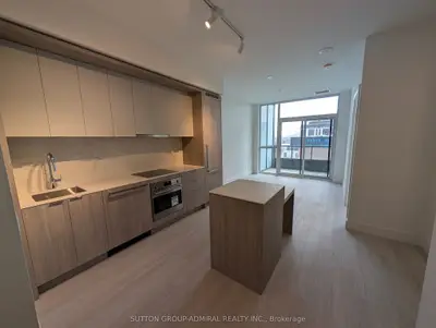 6 Greenbriar Road 717, Toronto C15, On M2k 1h5