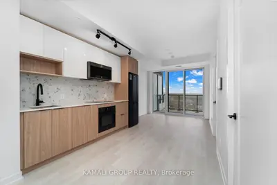 5 Defries Street 2713, Toronto C08, On M5a 0w7