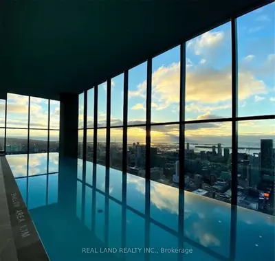 7 Grenville Street 701, Toronto C01, On M4y 1w9