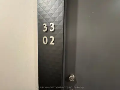8 Wellesley Street W 3302, Toronto C01, On M4y 0j5