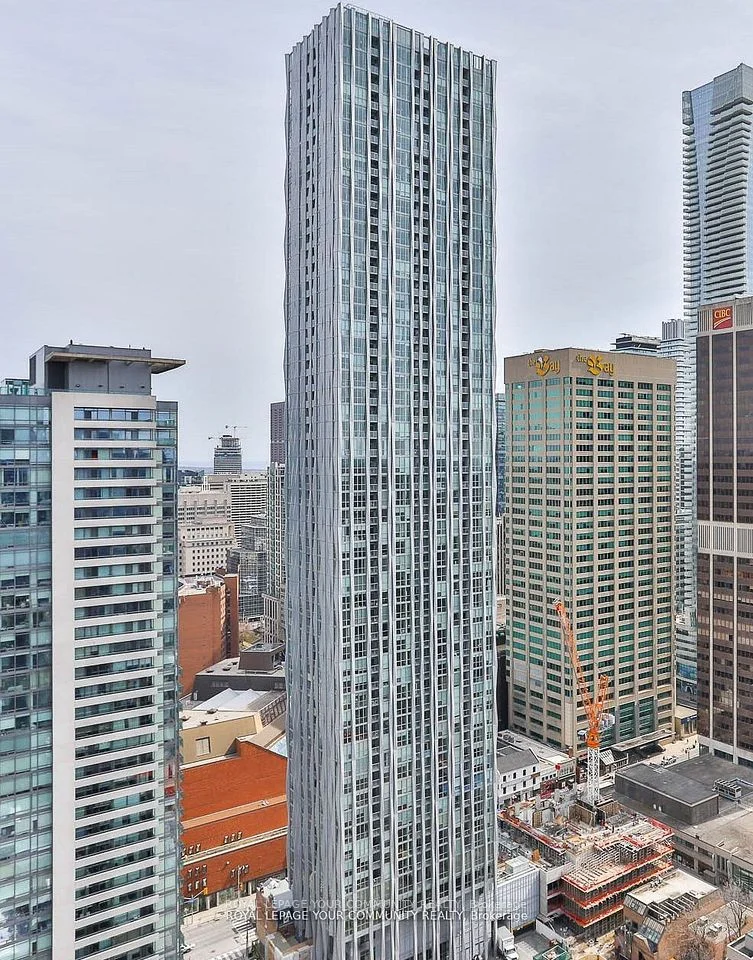 1 Yorkville Avenue 2407, Toronto C02, On M4w 0b1