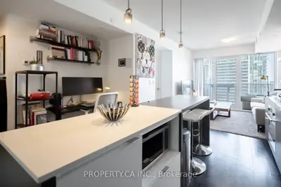 88 Harbour Street 4005, Toronto C01, On M5j 0c3