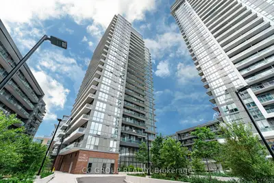 Condo Apartment in Toronto