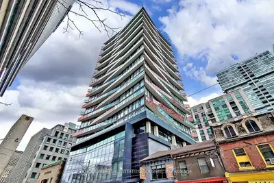 Condo Apartment in Toronto