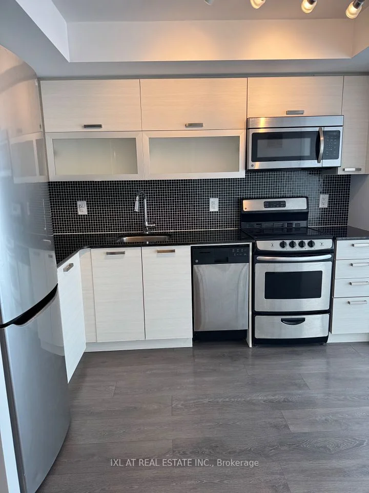 36 Lisgar Street LPH05W, Toronto C01, ON M6J 0C7