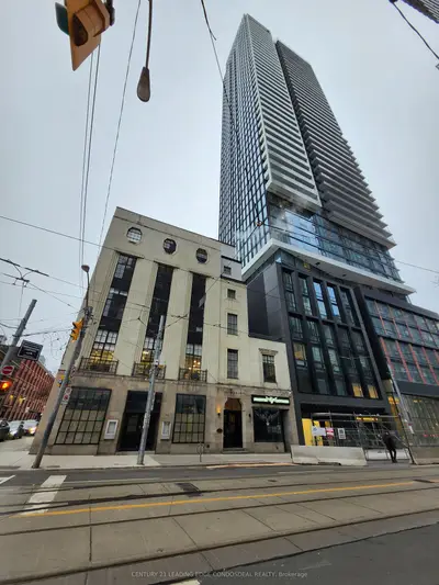 89 Church Street 3001, Toronto C08, On M5c 0b7
