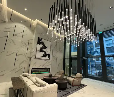 82 Dalhousie Street 810, Toronto C08, On M5b 0c5