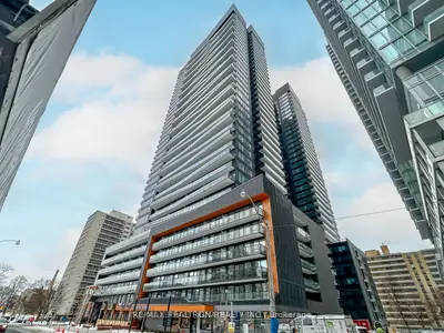 117 Broadway Avenue 3313, Toronto C10, On M4p 1v3